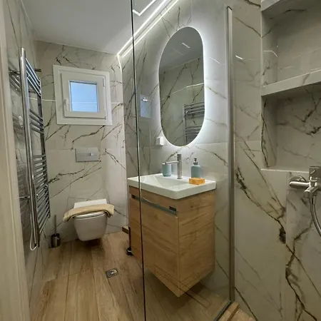 Appartamento Arches House Private Parking